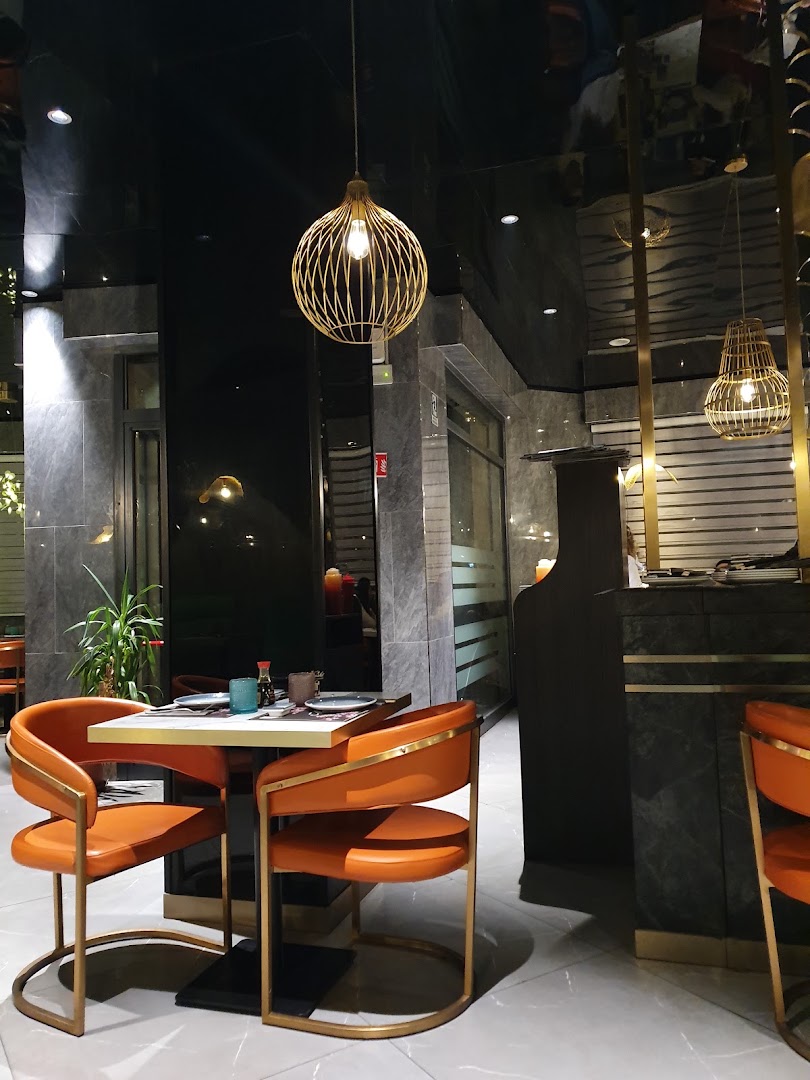 Meet Sushi, Piazza Armerina
