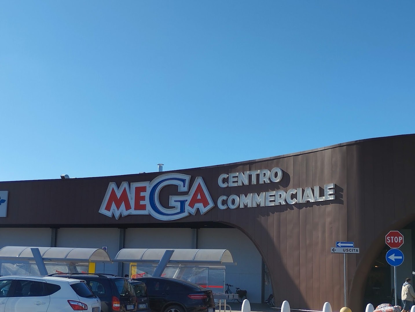Mega Centro Commerciale