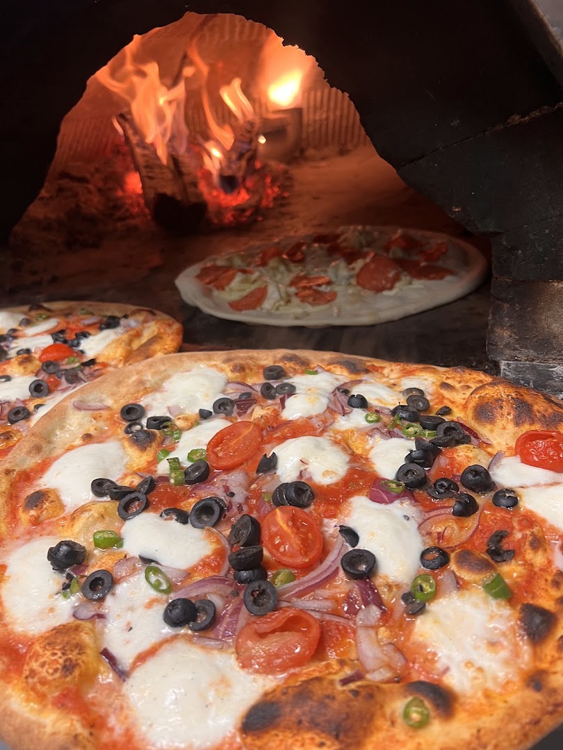 Mega pizzeria, Telgate