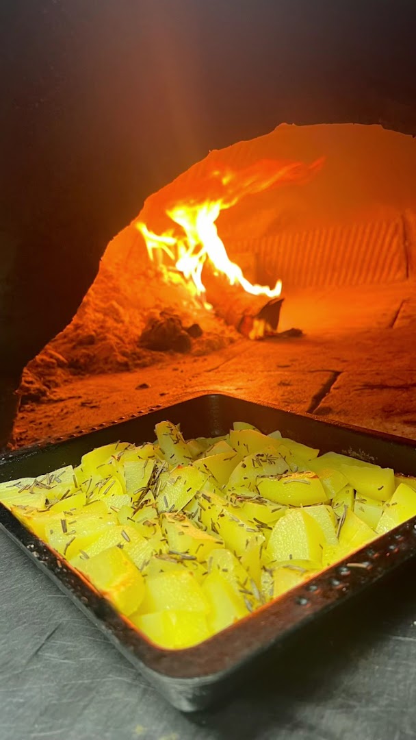 Mega pizzeria