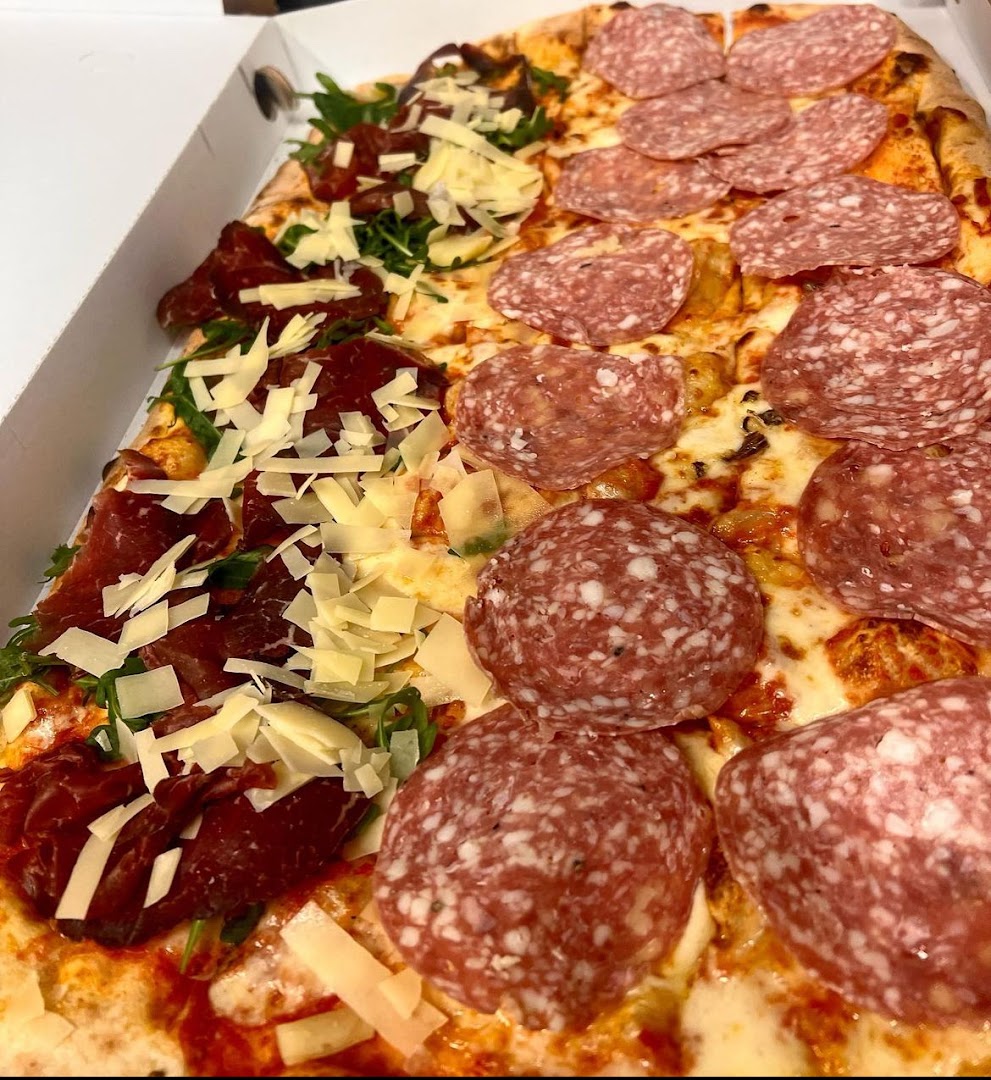 Mega pizzeria