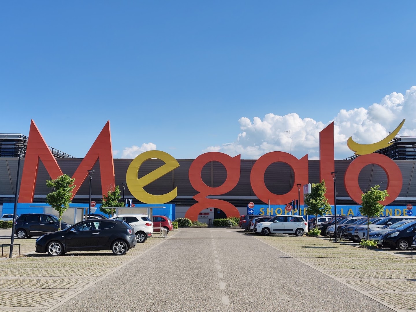 Megalò Centro Commerciale
