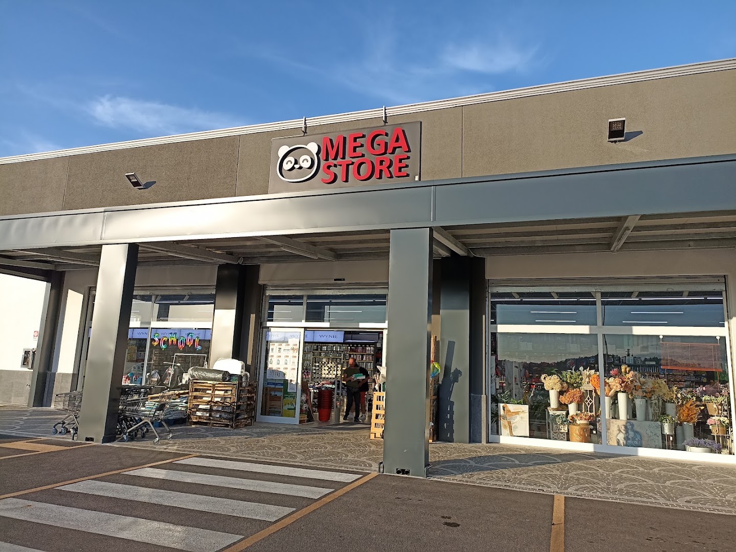 MEGASTORE BENEVENTO