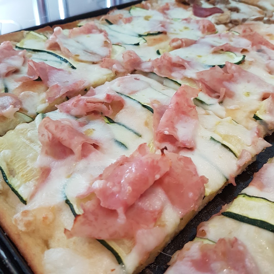 MelaMangio Pizzeria Forno a Legna