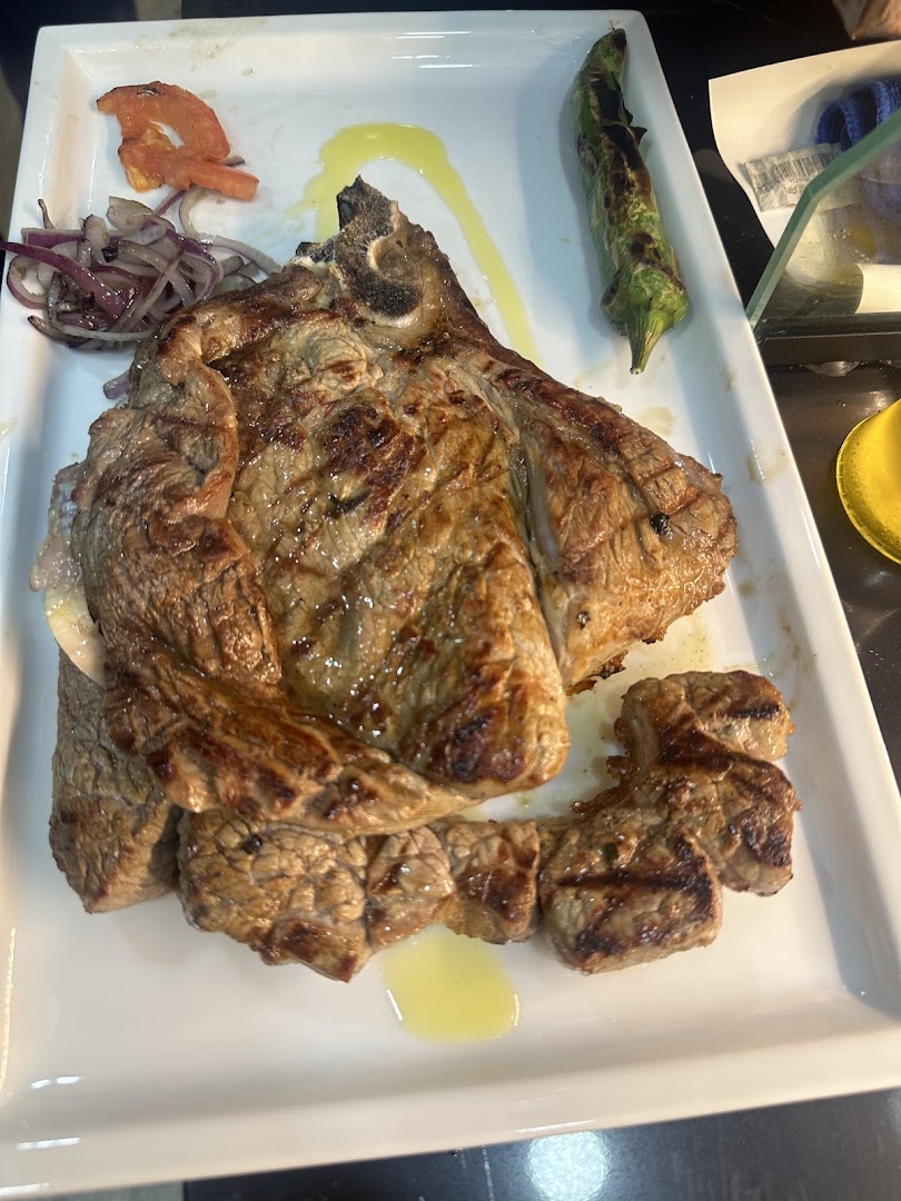 Memiş Rivoli pizzeria Adana kebap