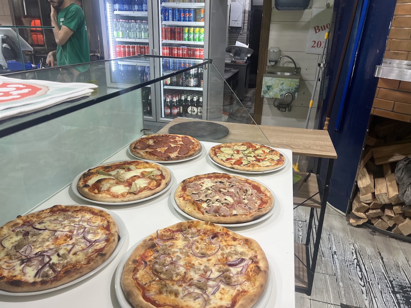 MEMO’S pizza kebap