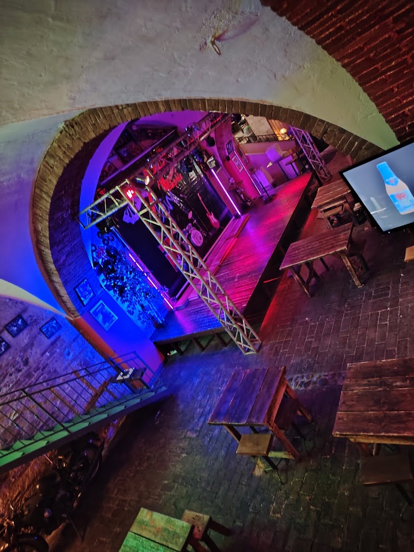 Memphis Pub Pizzeria
