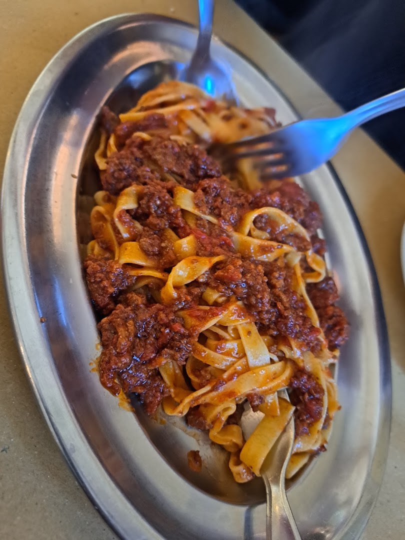 MENGHI Osteria