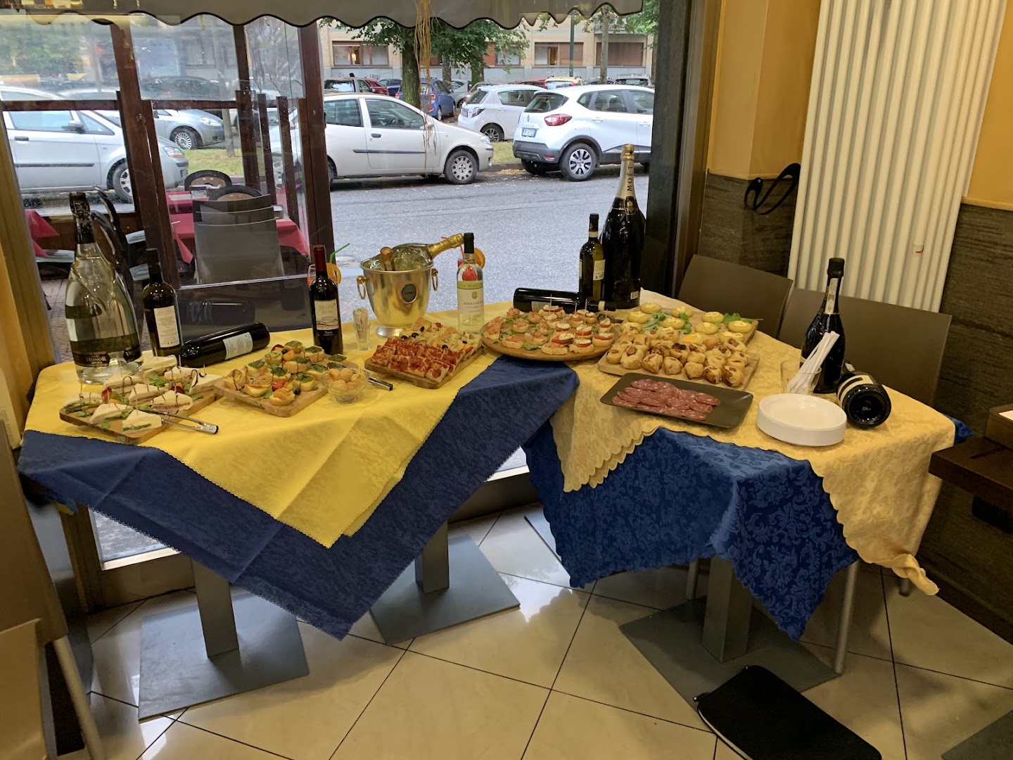 Meni Cafè
