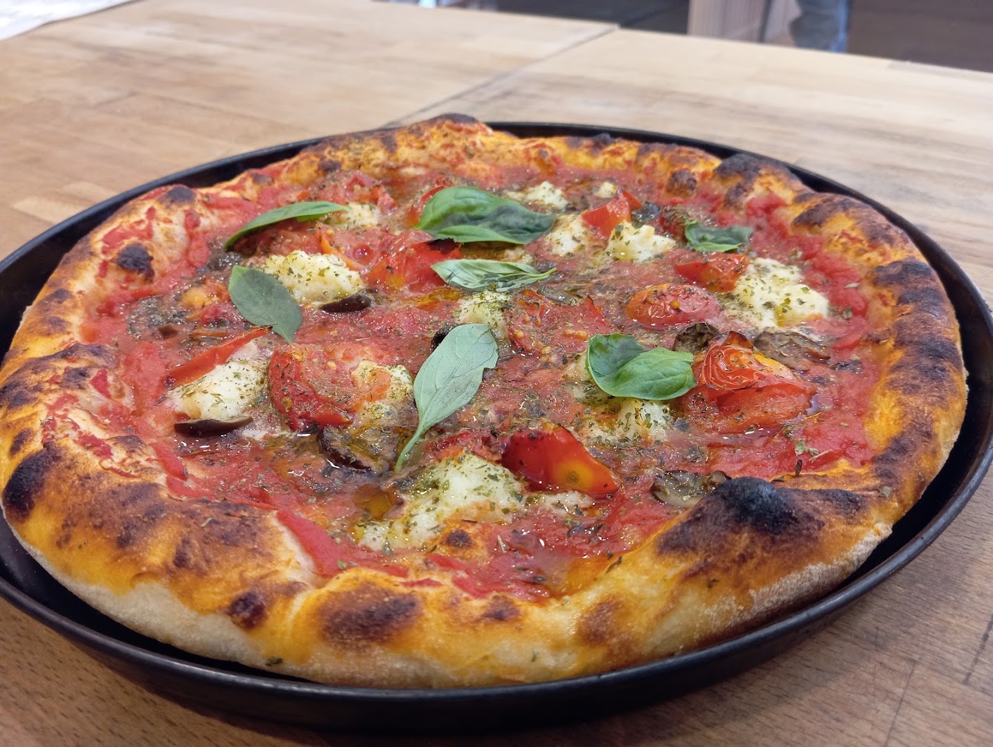 Mennitto Pizza Bar