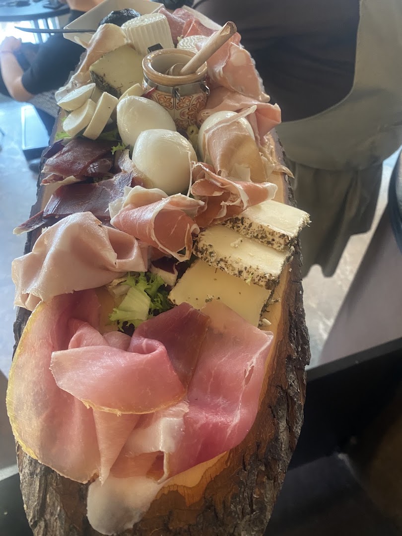 Meraki Bakery