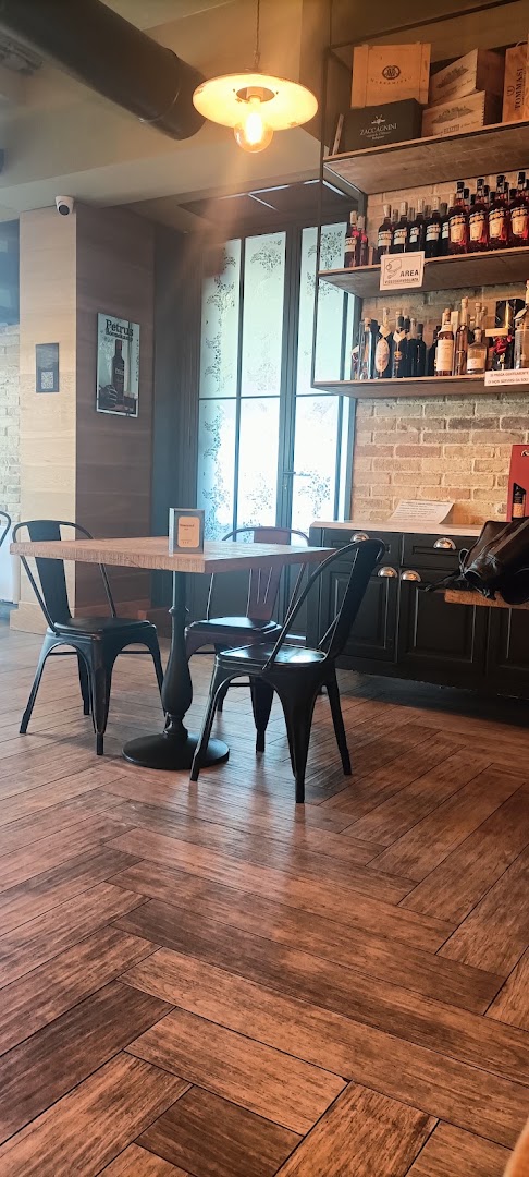 Mercato Pratola Centrale - Ristorante e Lounge Bar
