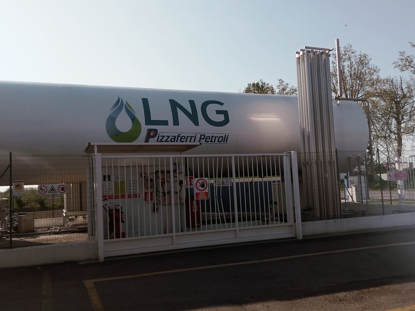 Metano camion Parma IPER CARBURANTI NOCETO (PR)