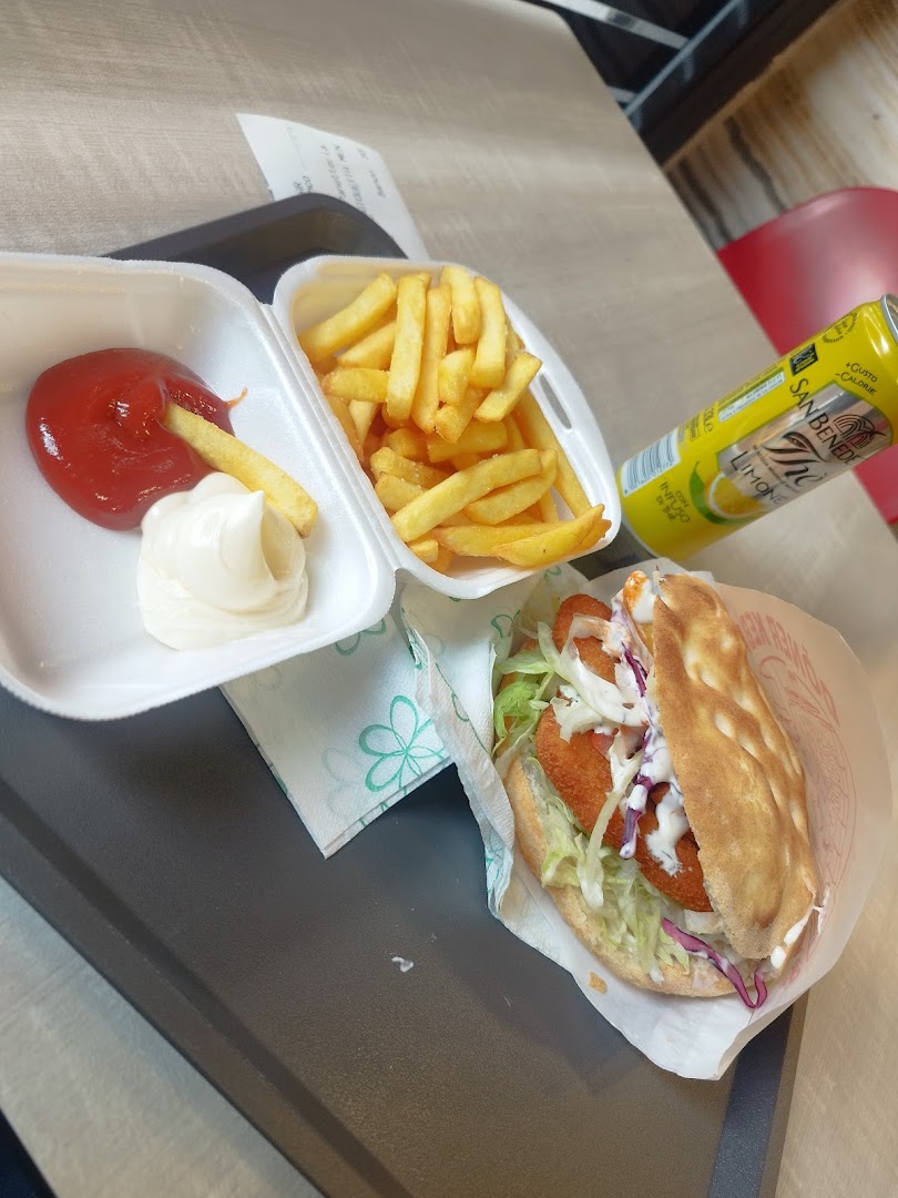 Mevlana Turkish Kebap Pizza Halal