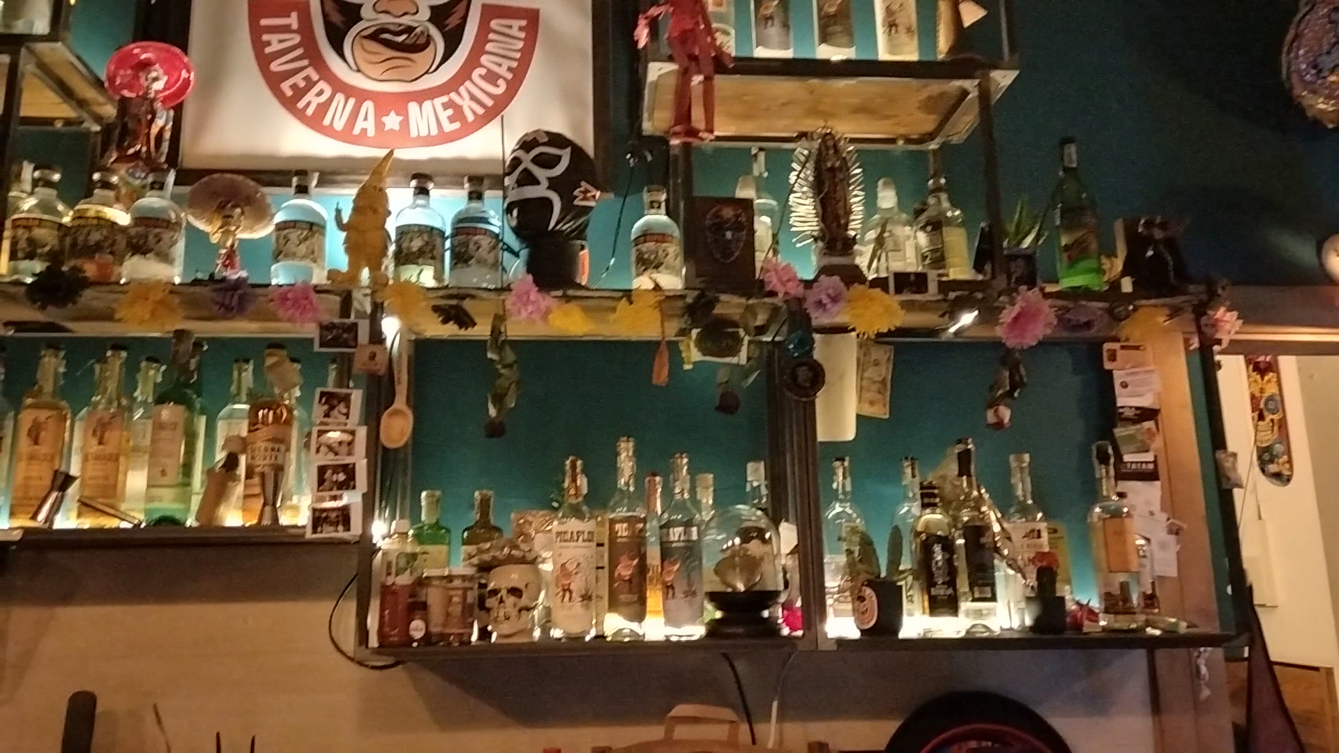Mezcalina taverna mexicana
