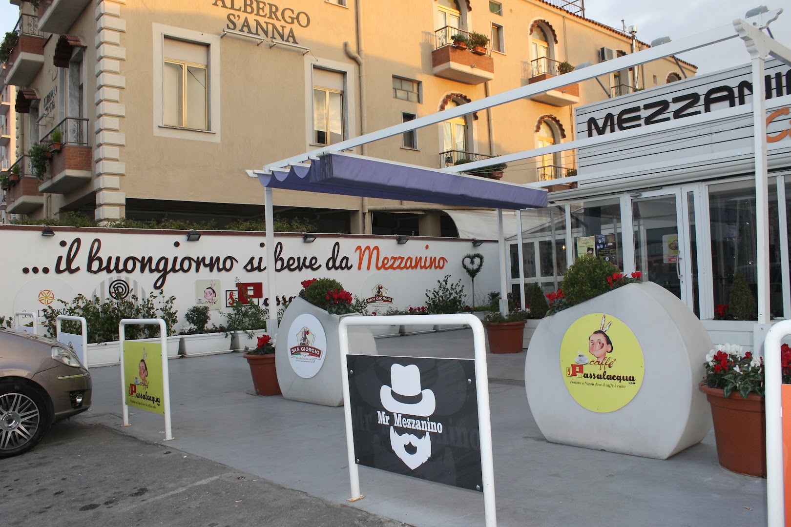 Mezzanino Caffè