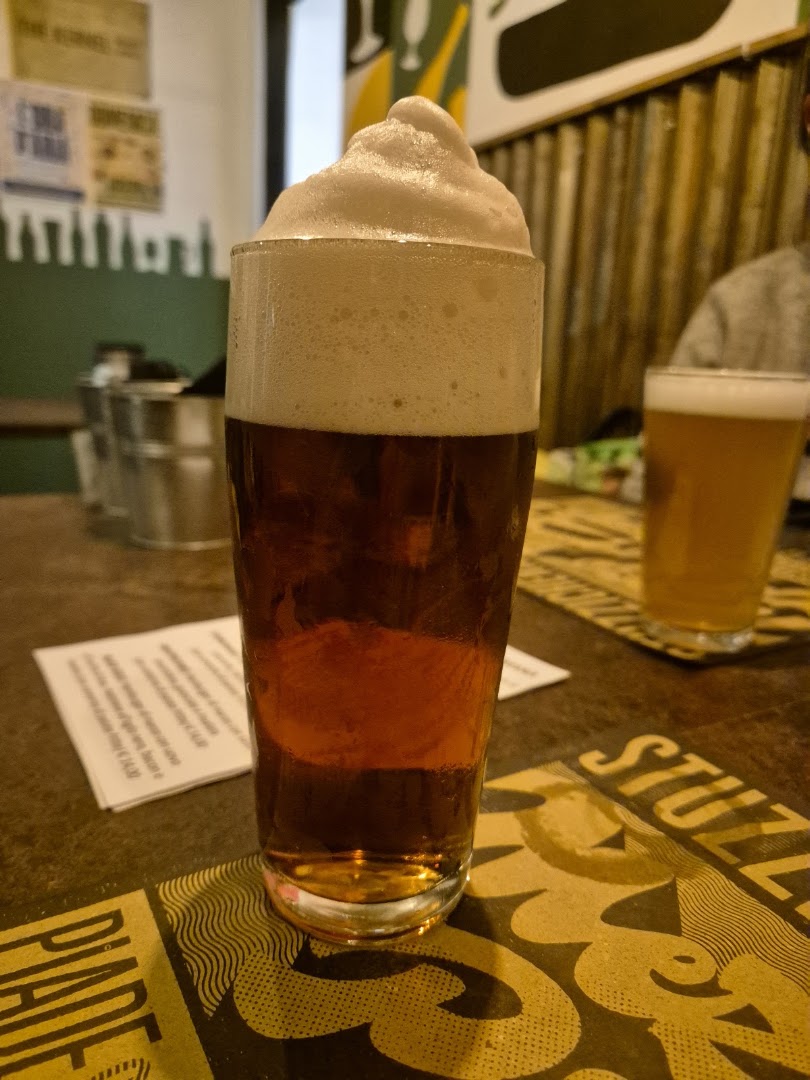 MezzoPieno Pub con cucina & Beershop