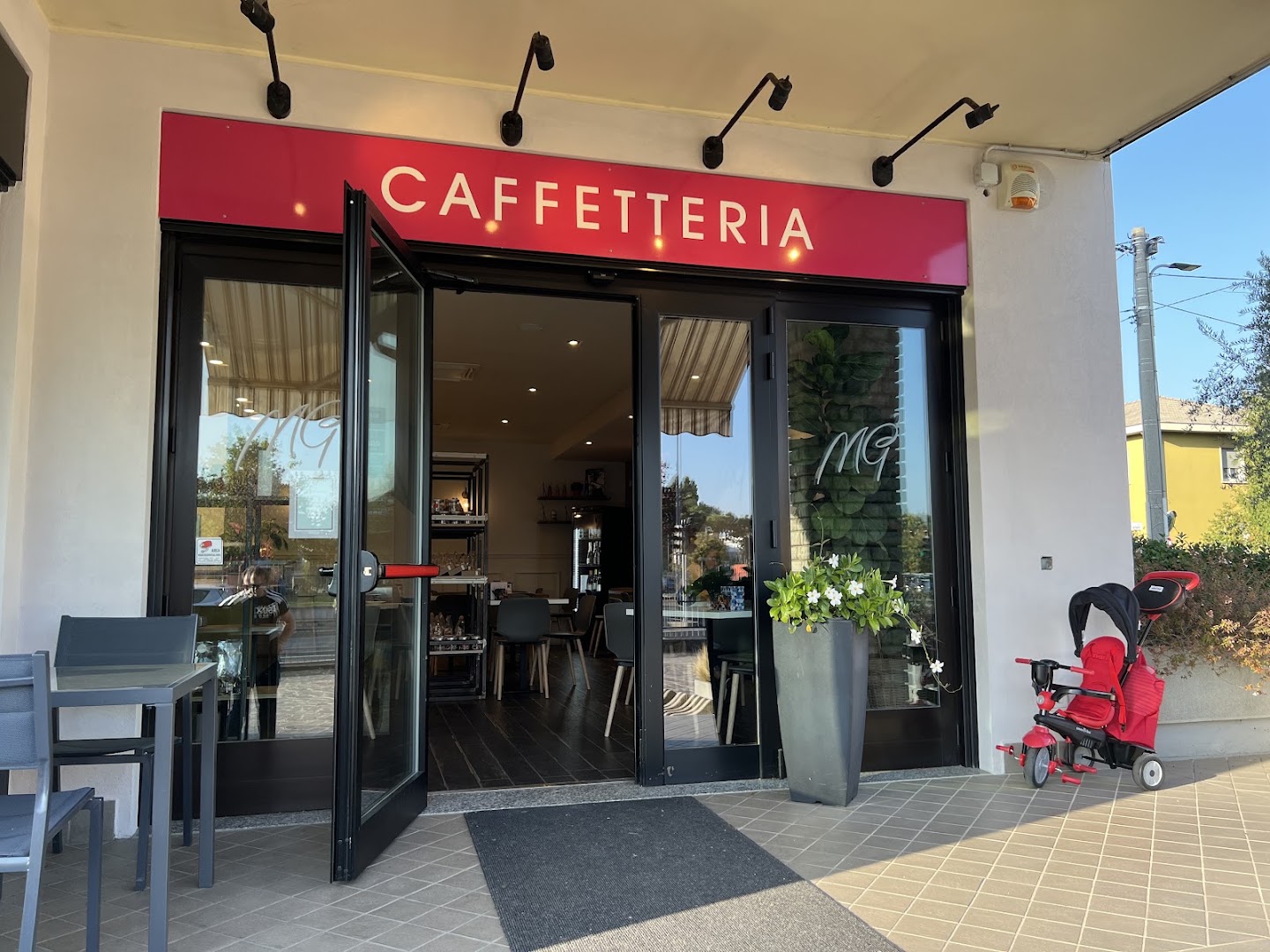 MG2 Pasticceria Caffetteria