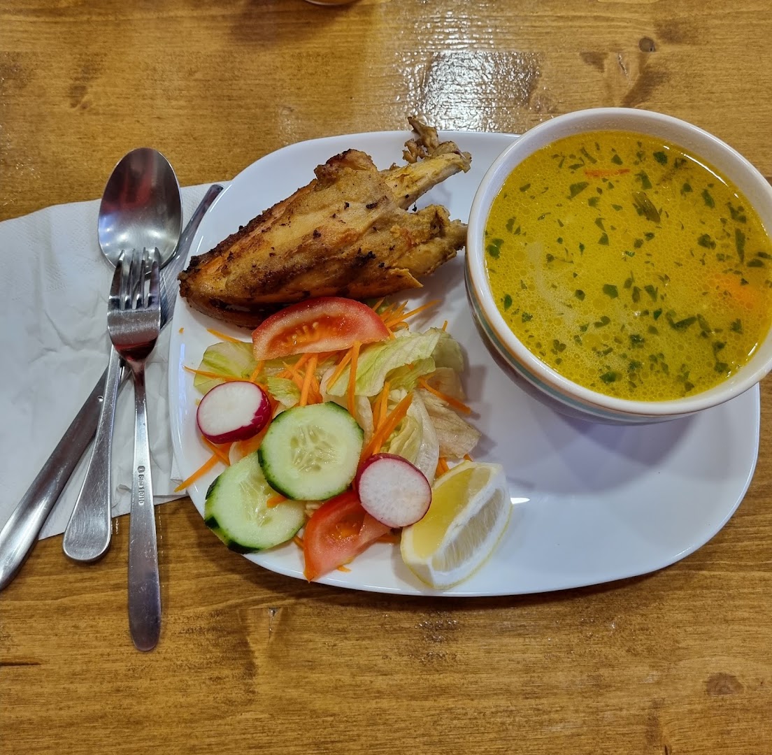 Mi Pueblo Ristorante e Pupuseria