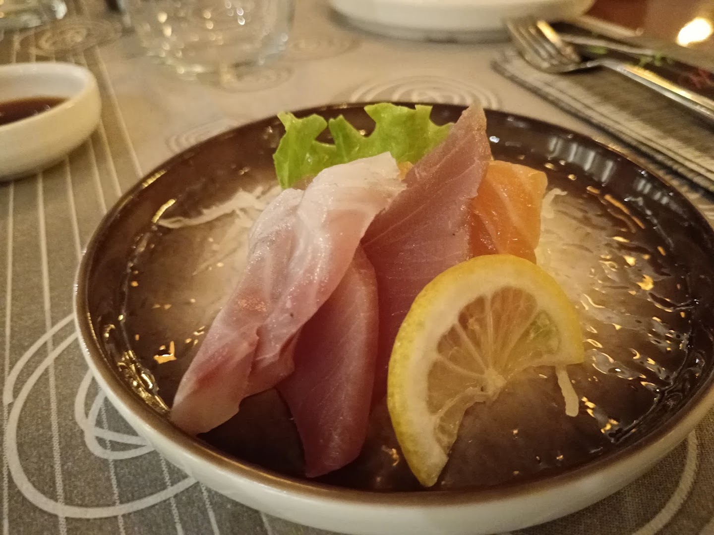 MI SA SUSHI