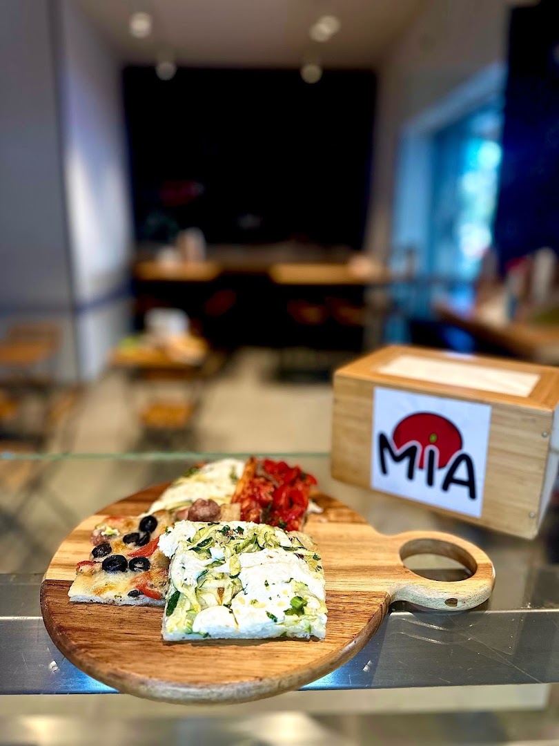 Mia Pizza