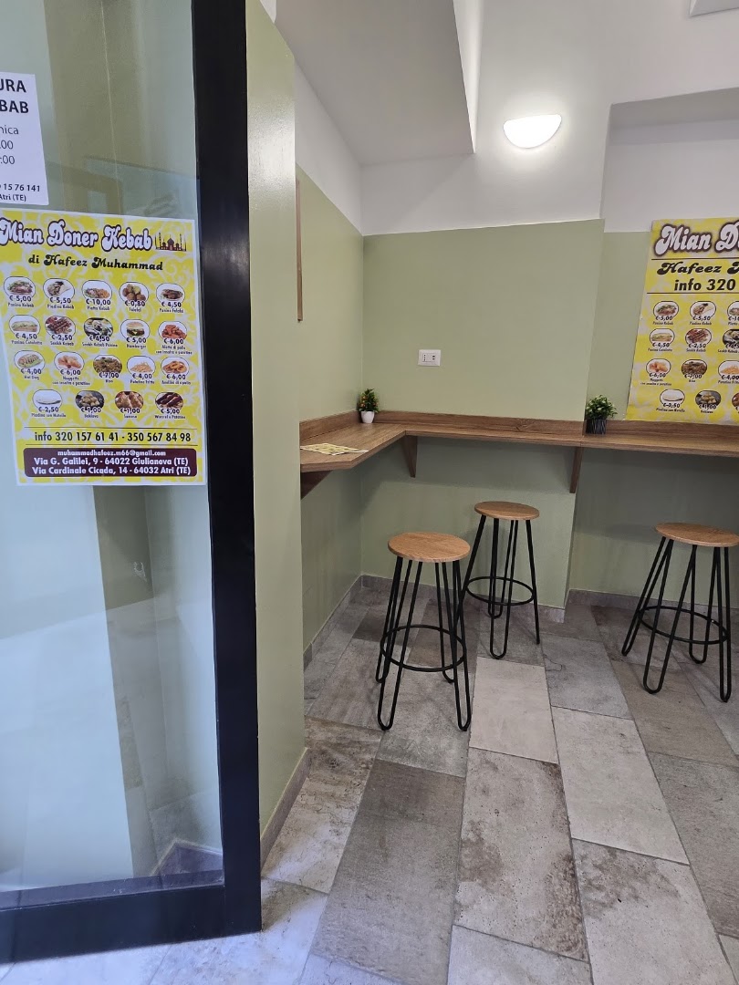 Mian Doner Kebab, Atri