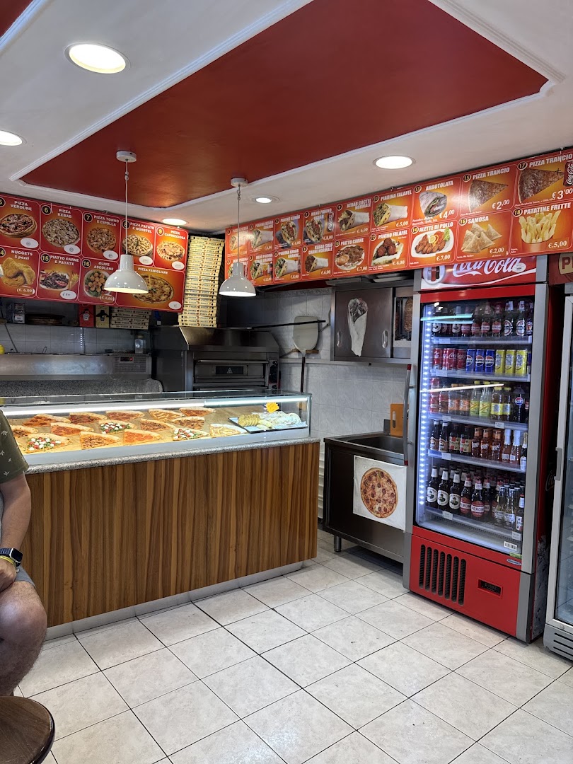 Mia’s Pizza & best kebab/Toletta (halal)