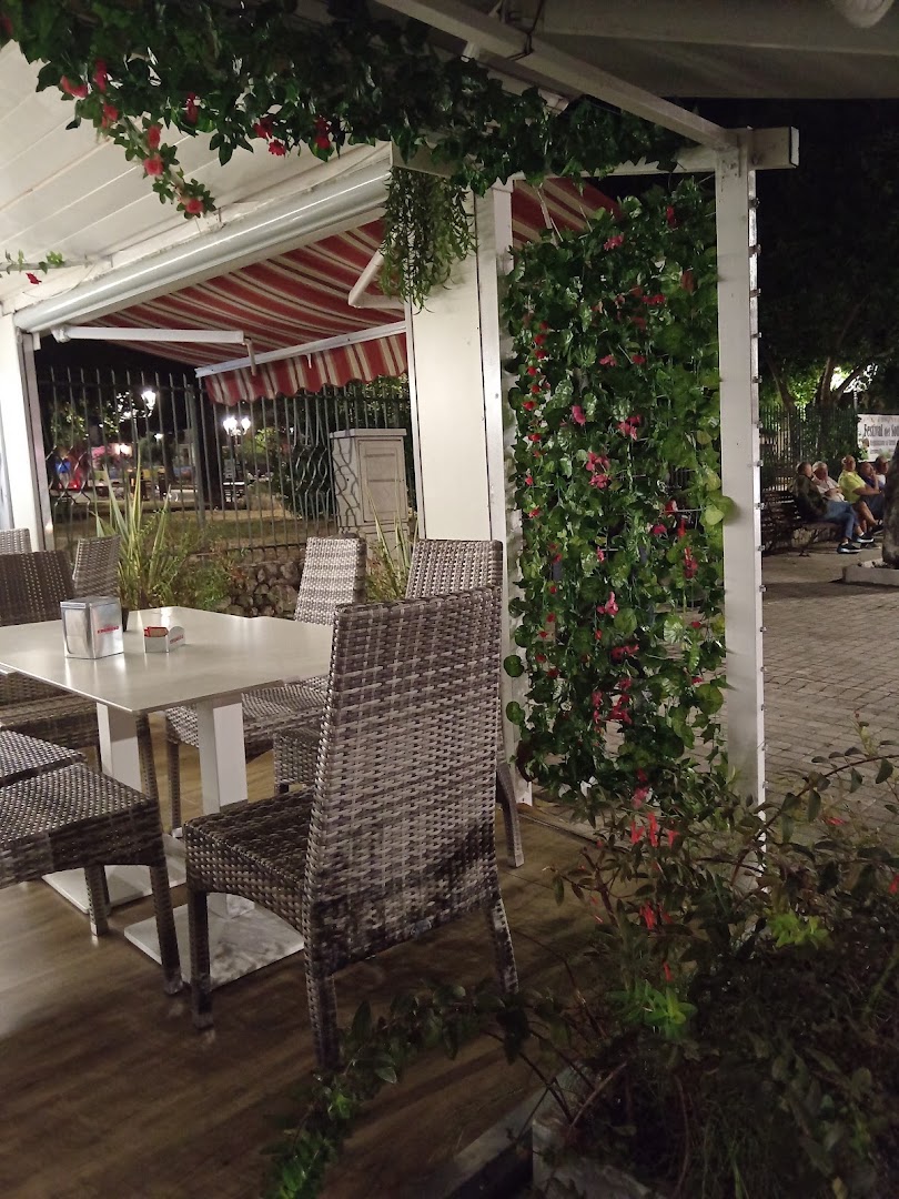 Micione Gelateria, Cervinara