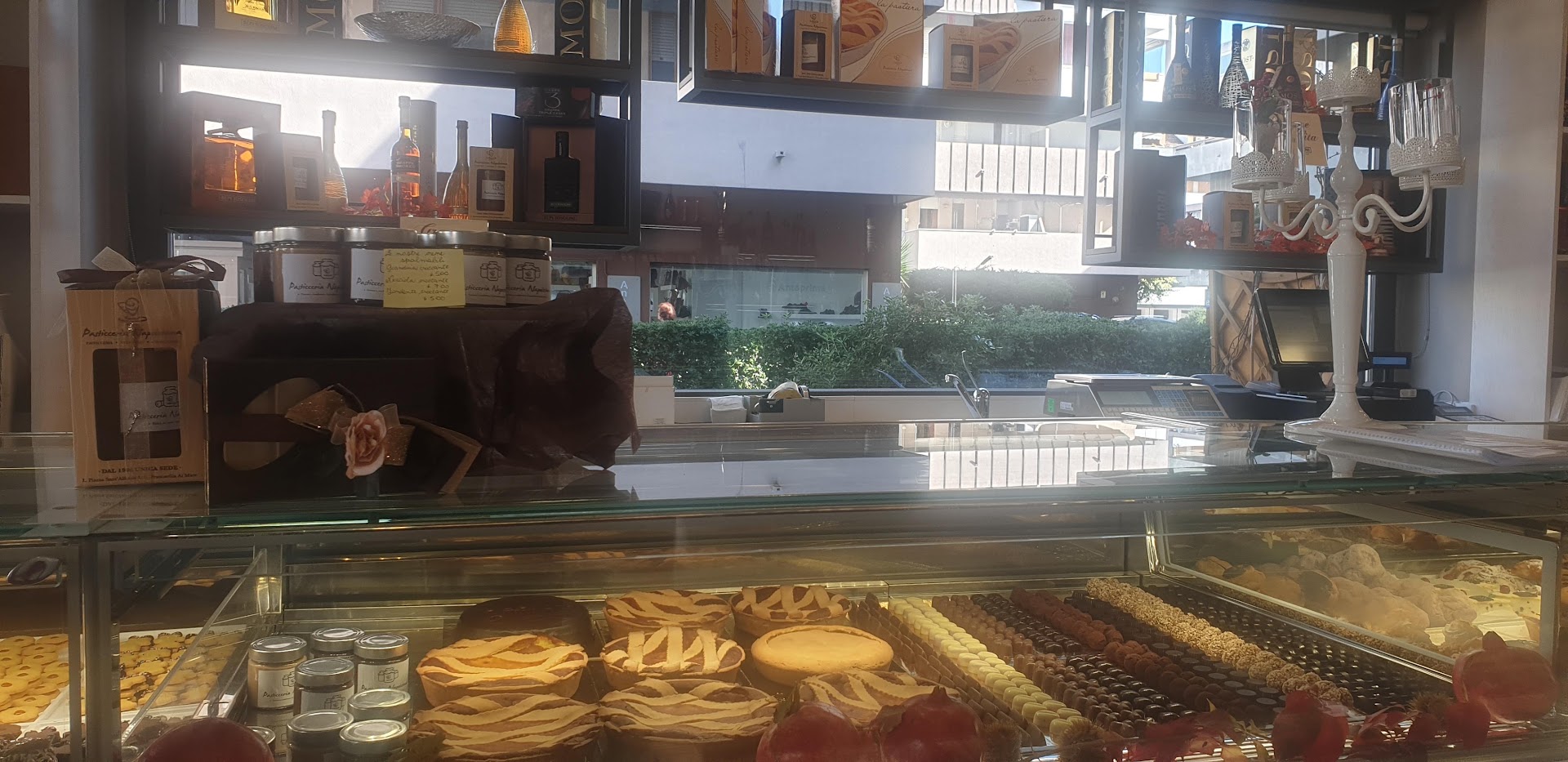 Miele - Pasticceria Napoletana