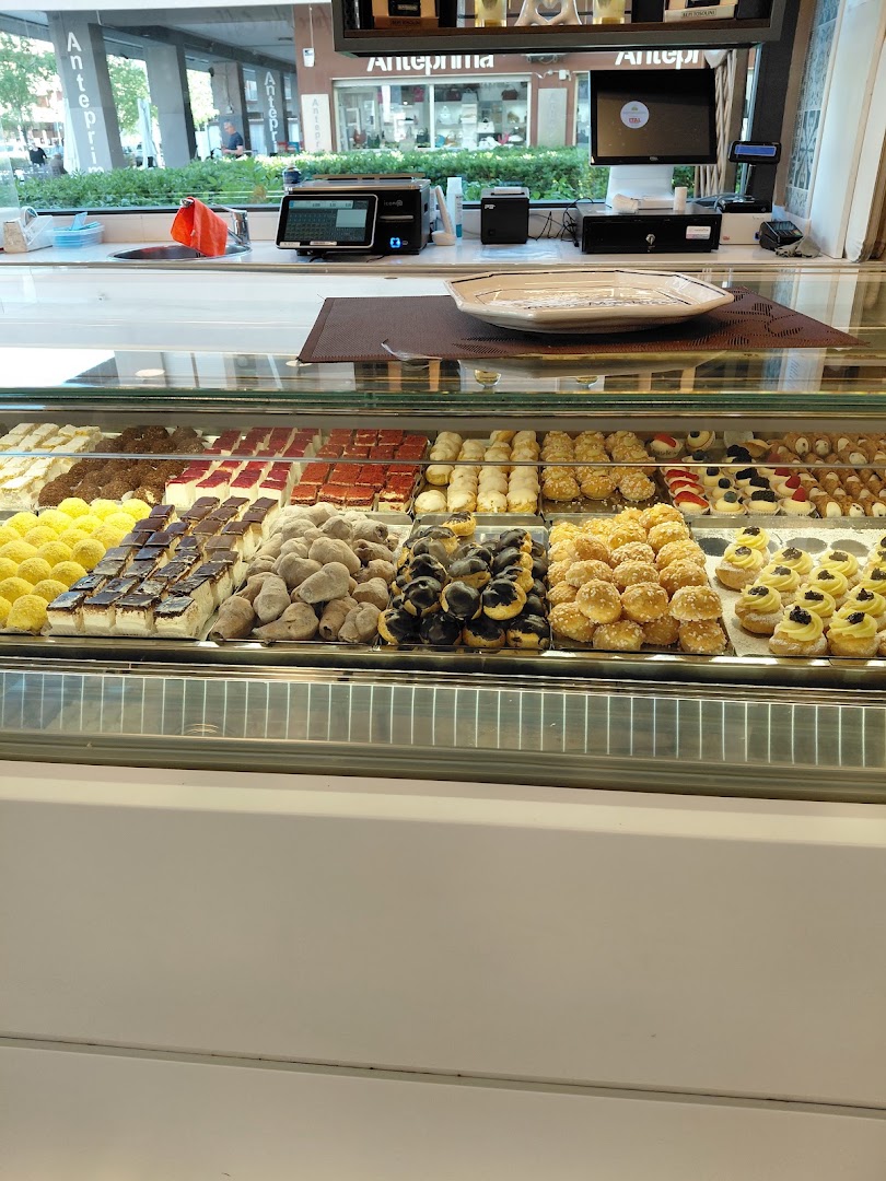 Miele - Pasticceria Napoletana