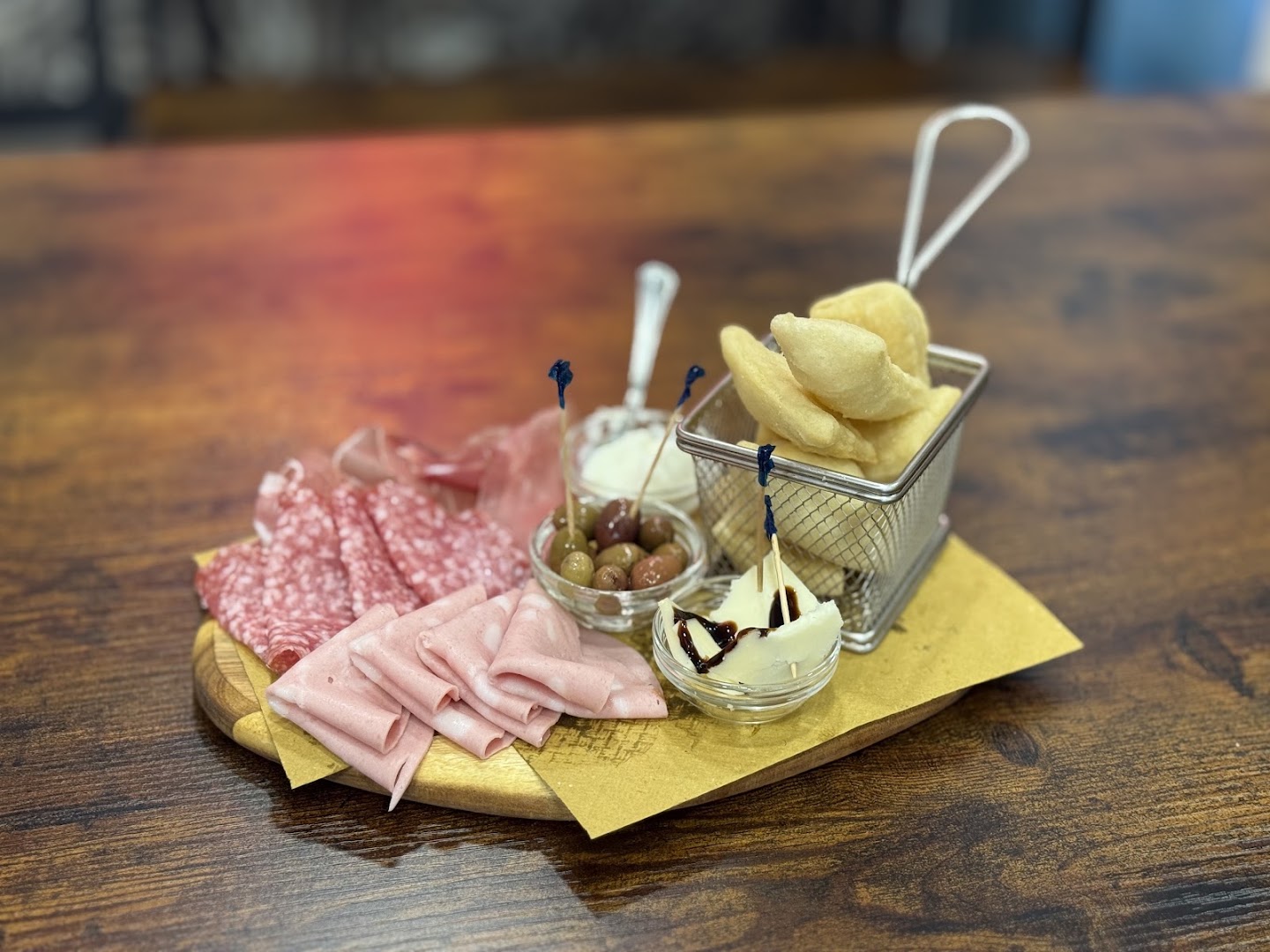 Miguelito bar, Lavagna