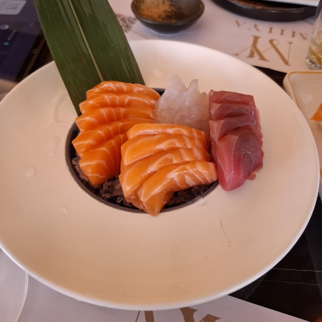 MIIYA SUSHI