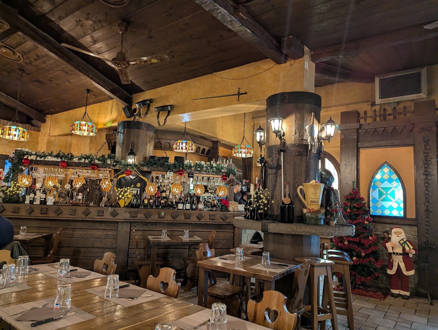 Milano - Ristorante e pizzeria La Taverna