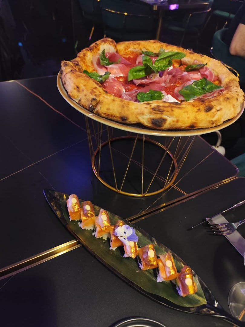 Millionaire Restaurant Milano