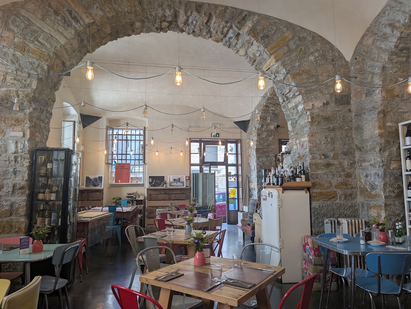 Mimì e Cocotte, Trieste