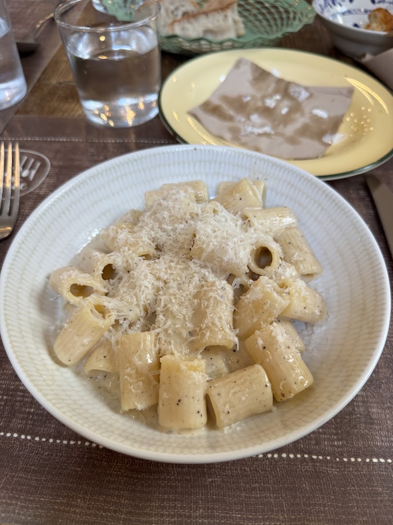 Mimì e Cocotte