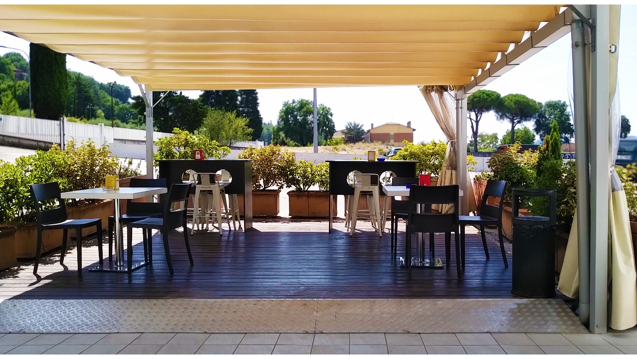 Mimosa Lounge Bar