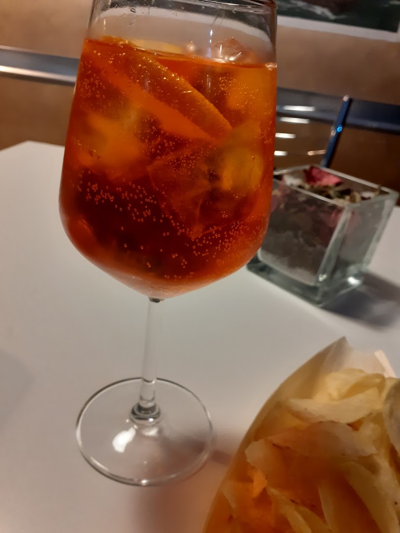 MINAS BAR di Reis Cristiane Eloiza, Thiene