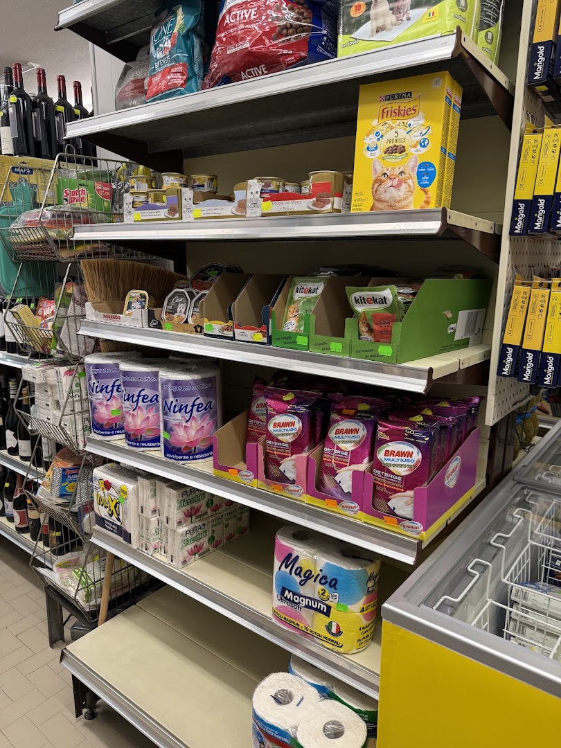 Minimarket Chifenti di Sollufi Ronaldo