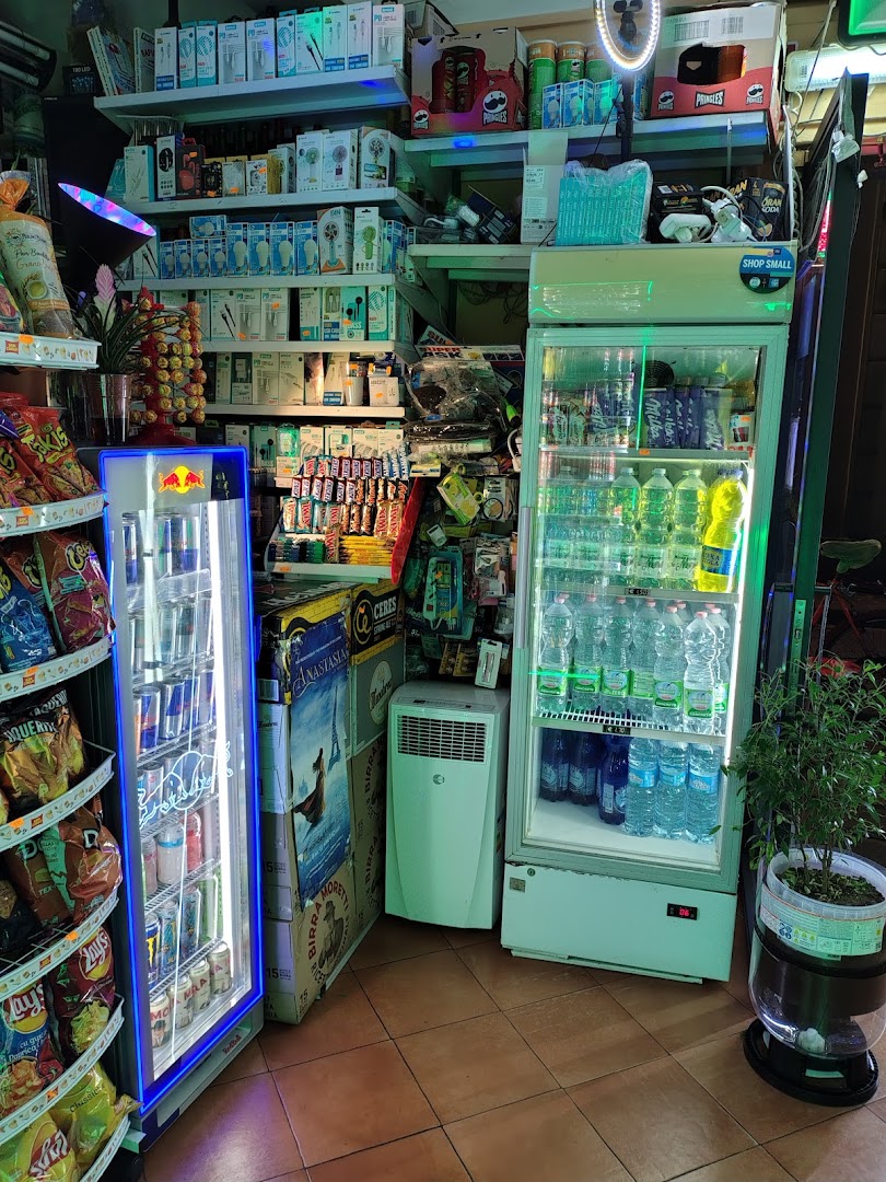 Minimarket Mollah Mostak
