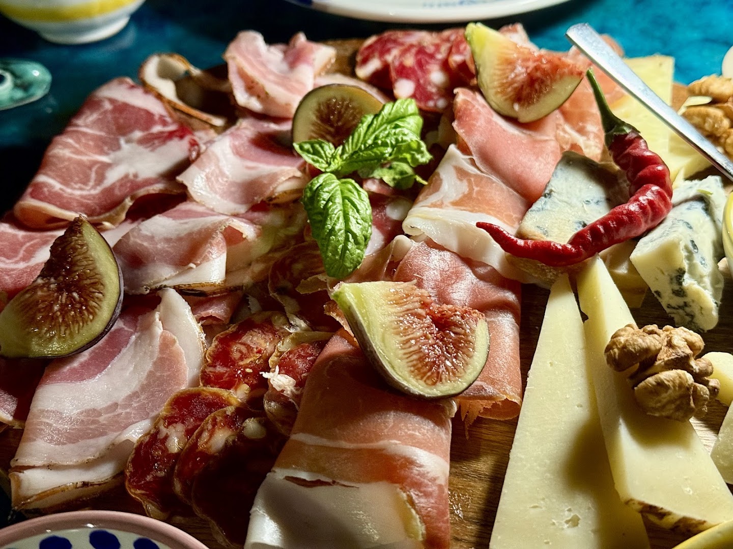 Miragalli - Wine, cocktail & more.
