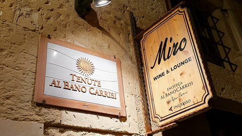 Miro Wine & Lounge
