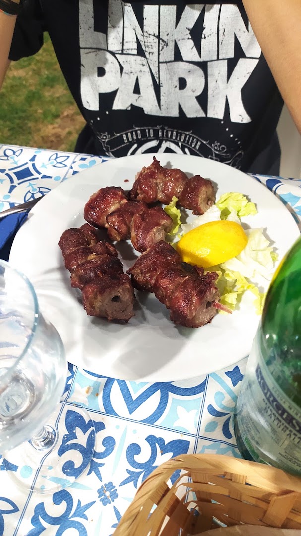 Miseria & Nobiltà Bar Trattoria, Villa Castelli