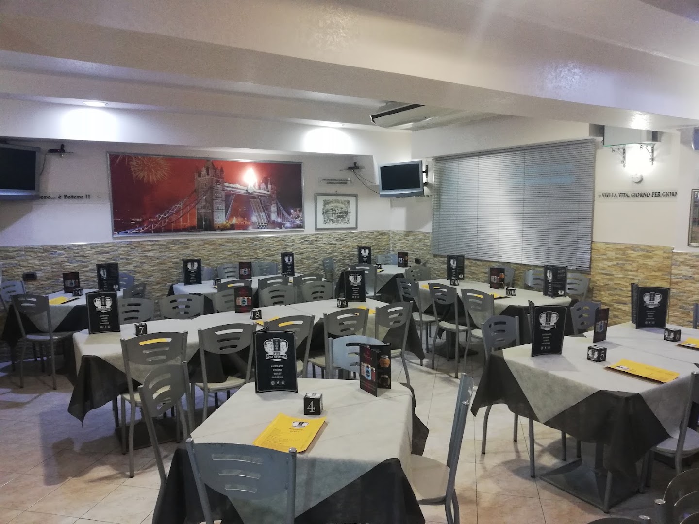 MISTRAL PUB DAI GEMELLI