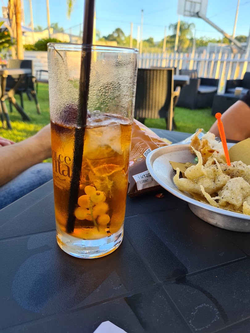 Mistral sport lounge bar