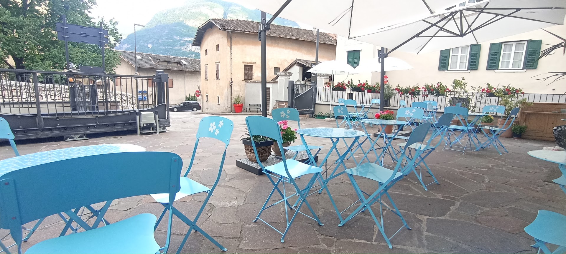 MITO FIORDISOLE gelateria bar bistrot