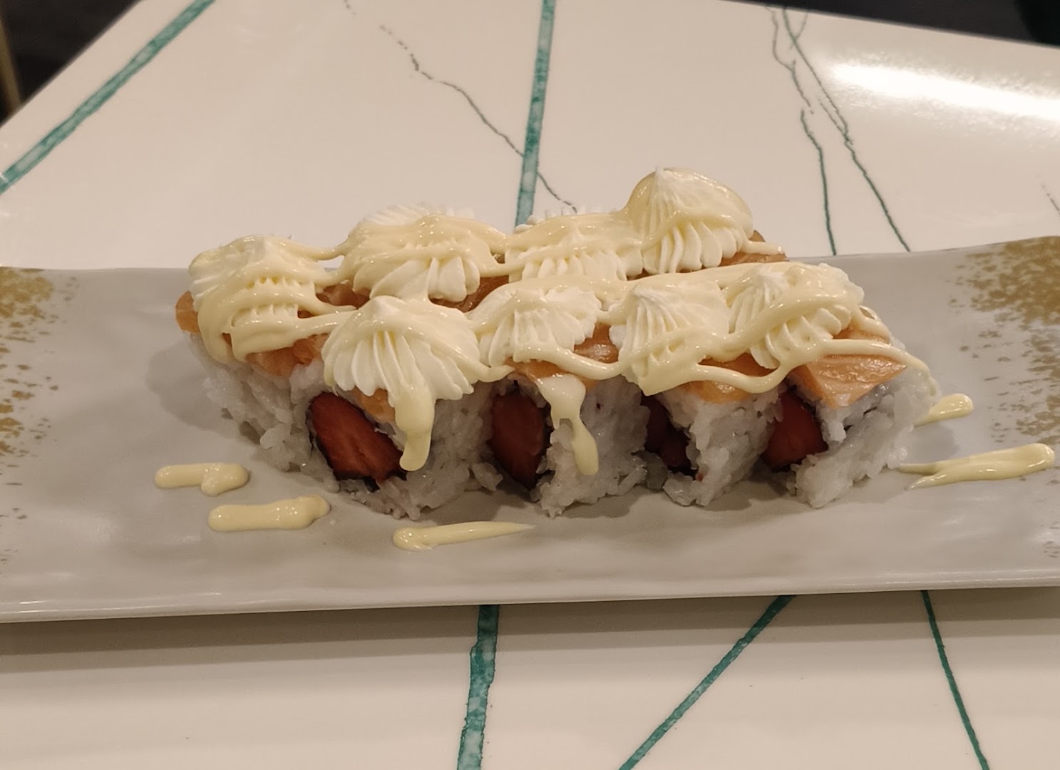 MIZUKI sushi fusion