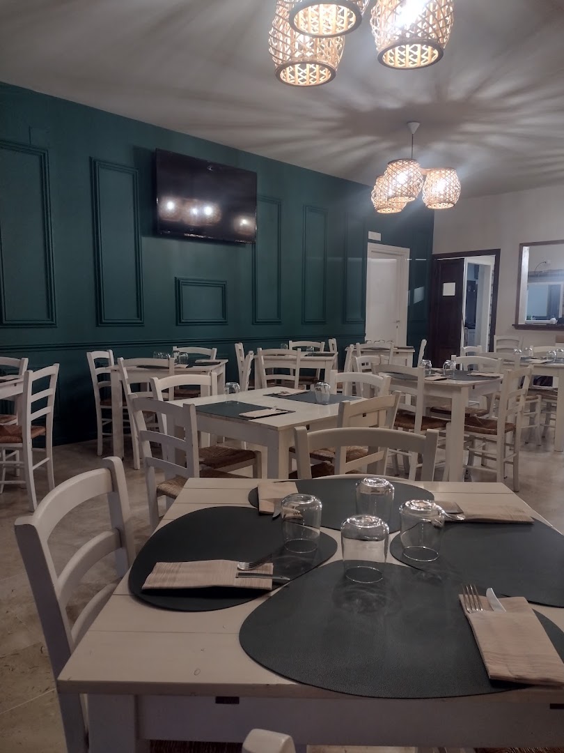 Mizzica pizza e street food.... Mizzica cucina e lounge bar
