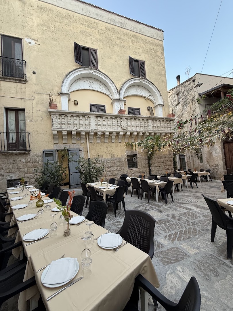 Mo è osteria, Altamura