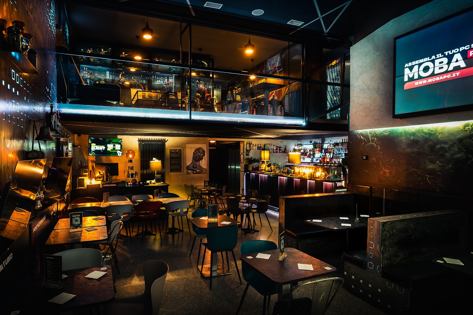 MOBA Bar